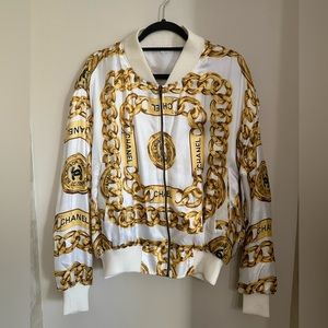 Vintage Chanel jacket. Unisex large.